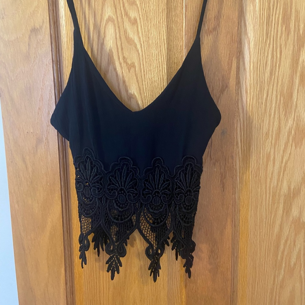 Stone Cold Fox black lace detailed tank rare size 1